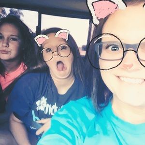 Meet your Posher, Elita